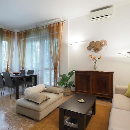 Apartamento Primopiano - Palmaria B Milán Exterior foto