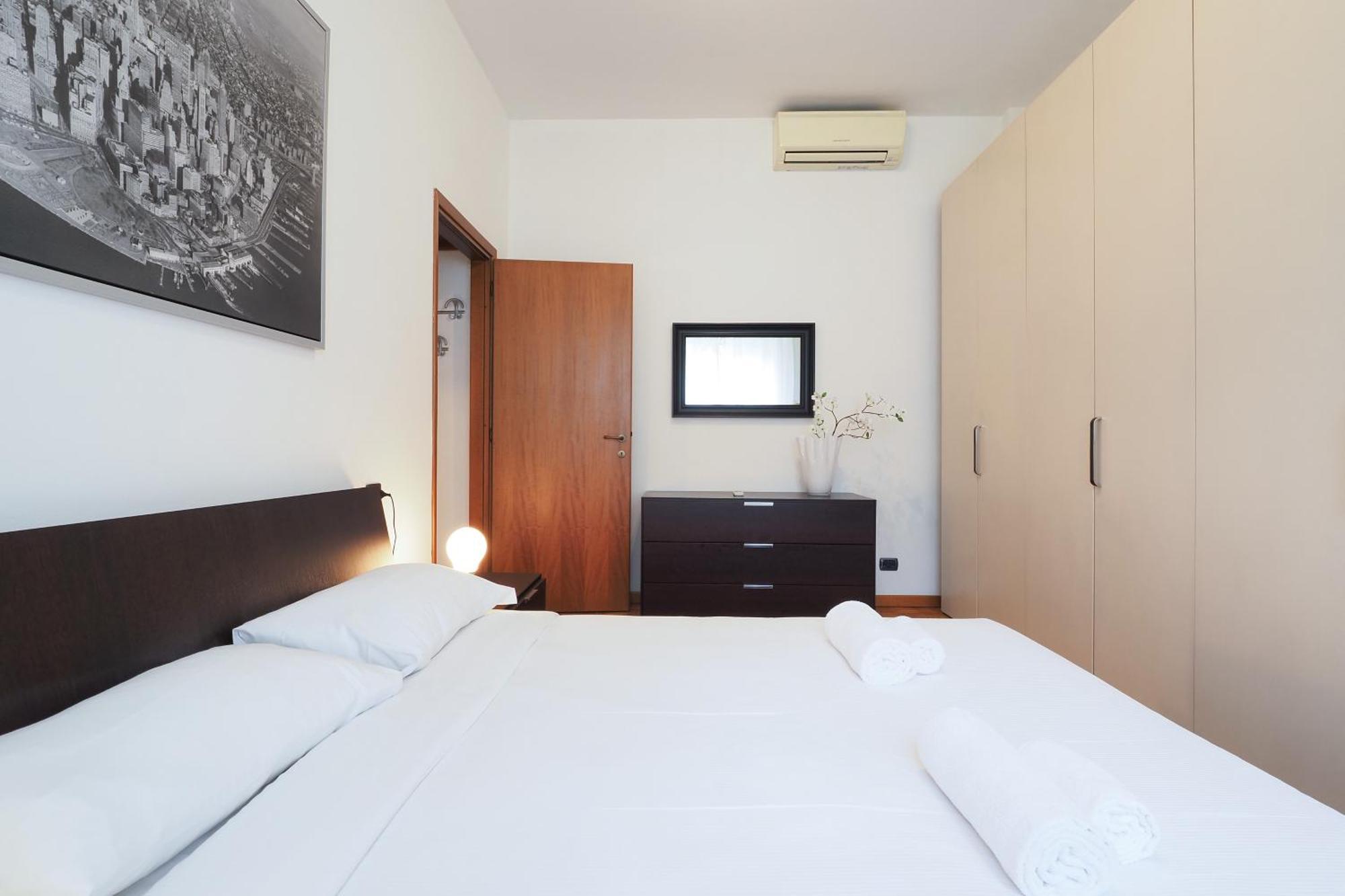 Apartamento Primopiano - Palmaria B Milán Exterior foto